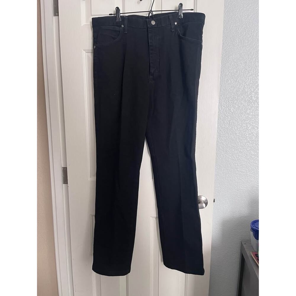 New Men’s Wrangler Pants Size 36/32